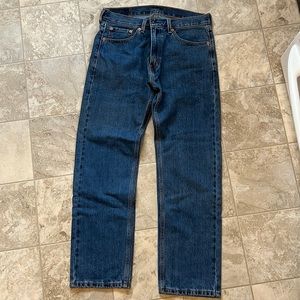 33 x 30 Levi Strauss men’s jeans